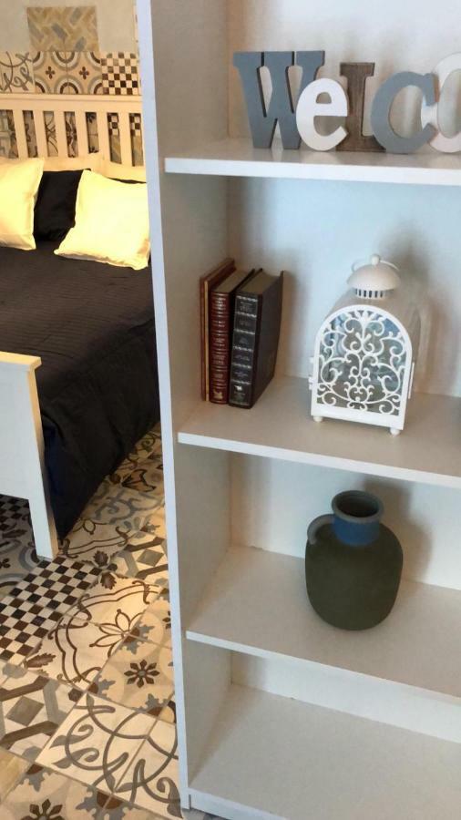 Light Blue Home เนเปิลส์ ภายนอก รูปภาพ