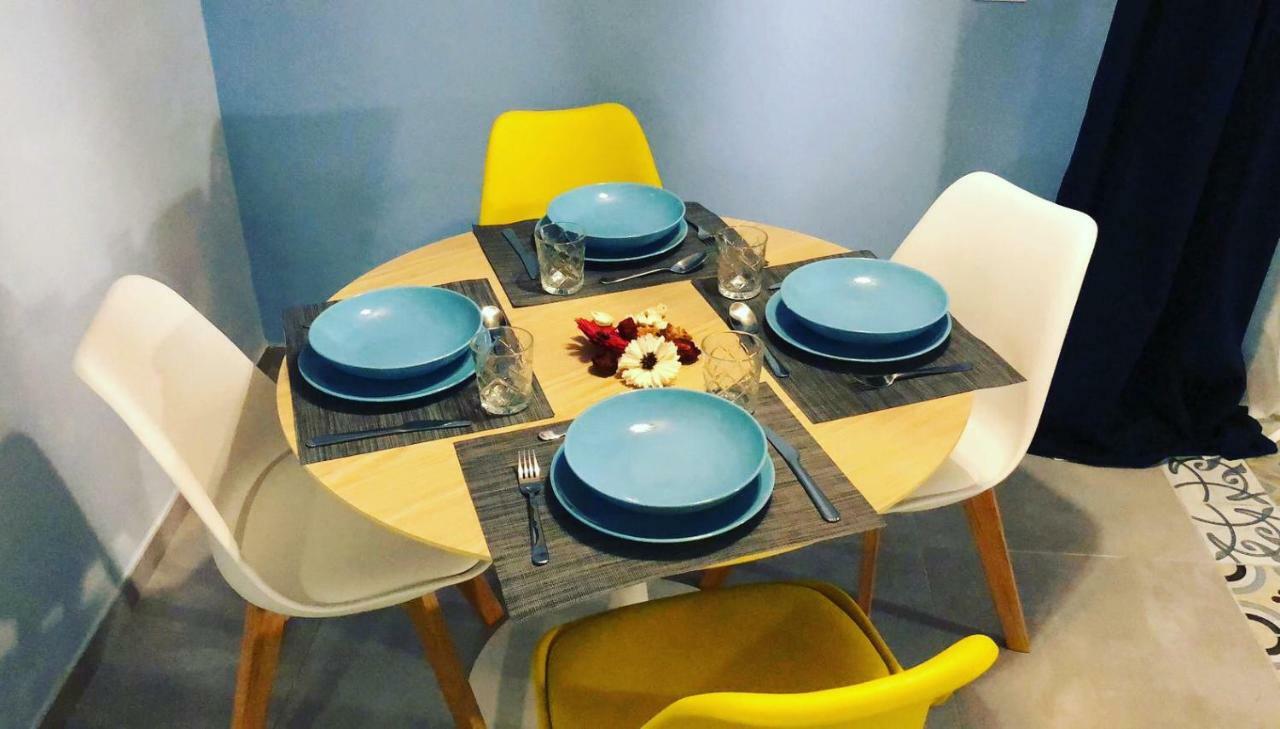 Light Blue Home เนเปิลส์ ภายนอก รูปภาพ