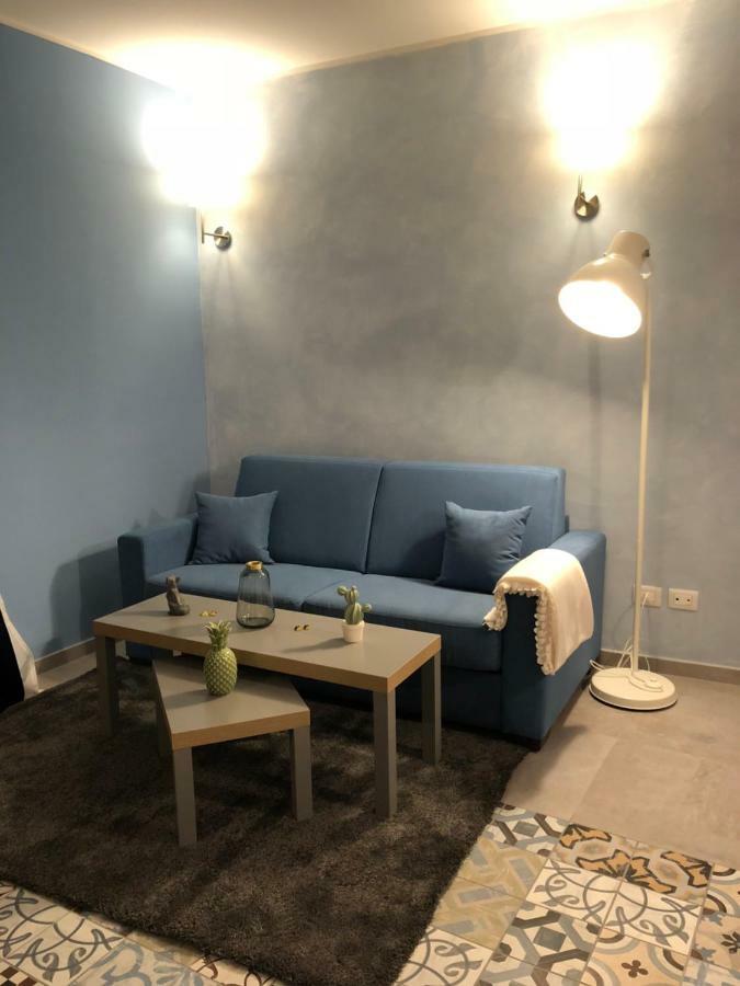 Light Blue Home เนเปิลส์ ภายนอก รูปภาพ