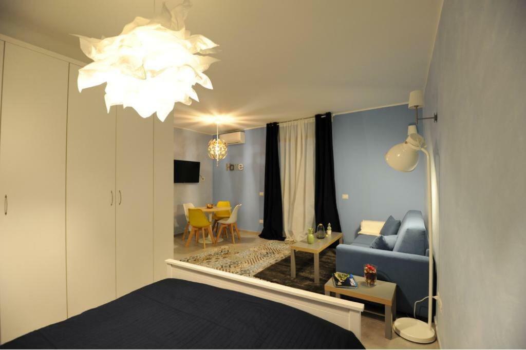 Light Blue Home เนเปิลส์ ภายนอก รูปภาพ
